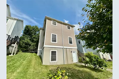 104 Fruit Ave, Farrell, PA 16121 - Photo 2