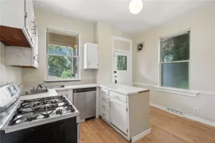 2027 William Penn Hwy, Pittsburgh, PA 15221 - Photo 14