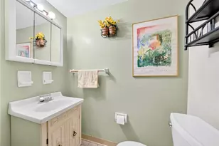 472 Amherst Ave, Moon/Crescent Twp, PA 15108 - Photo 32