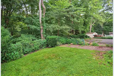 472 Amherst Avenue, Moon/Crescent Twp, PA 15108 - Photo 42
