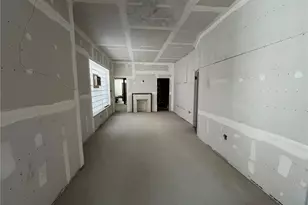 226 S 5th St, Jeannette, PA 15644 - Photo 28