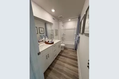 301 Stately Court, Adams Township, PA 16046 - Photo 10