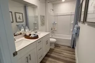 301 Stately Ct, Adams Township, PA 16046 - Photo 10