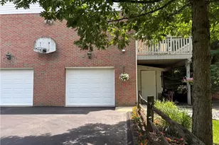 200 Bethany Dr, Hempfield Township, PA 15601 - Photo 4