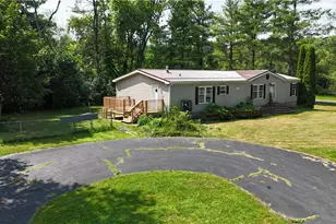 3467 Douthett Dr, Shenango, PA 16134 - Photo 2