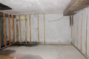 266 Prospect Ave, Cadogan Township, PA 16212 - Photo 18