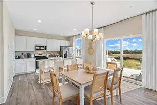 1020 Lindsay Rd, Scott Township, PA 15106 - Photo 10