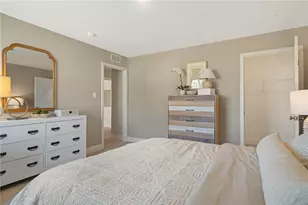 1020 Lindsay Rd, Scott Township, PA 15106 - Photo 20