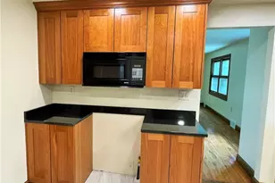 208 Mccartney Dr, Moon/Crescent Twp, PA 15108 - Photo 10