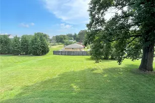 208 Mccartney Dr, Moon/Crescent Twp, PA 15108 - Photo 40