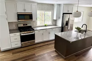 7914 Hemlock St, Ross Twp, PA 15237 - Photo 12