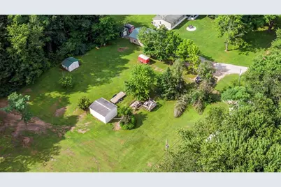 517 Atlantic Rd, Derry Township, PA 15627 - Photo 2