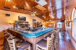 400 S Center Ave, New Stanton, PA 15672 - Photo 10