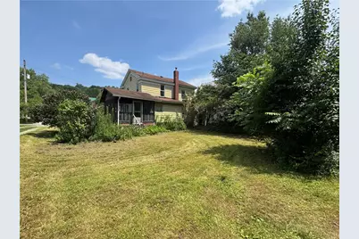 121 N Main St, Montgomery-Grant, PA 15724 - Photo 26