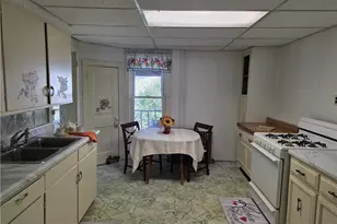 121 N Main St, Montgomery-Grant, PA 15724 - Photo 6