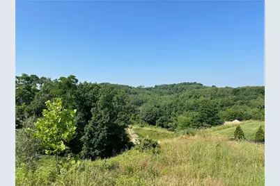 4013 Shenandoah Dr, Jefferson Hills, PA 15025 - Photo 4