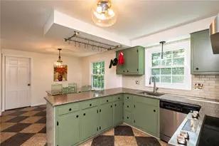 1910 Overland Ct, Pittsburgh, PA 15101 - Photo 12