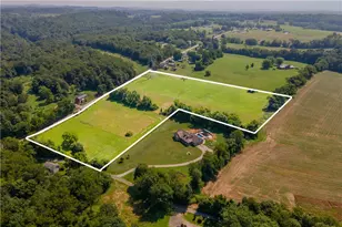 118 Diamond Maldovan Rd, Nicholson Township, PA 15478 - Photo 2