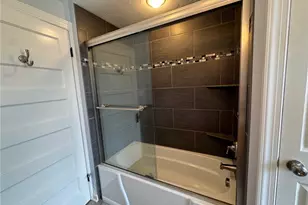 660 E Maiden St, Washington, PA 15301 - Photo 14