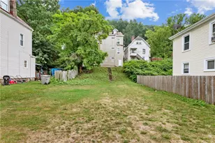 910 Smithton Ave, Marshall Shadeland, PA 15212 - Photo 36