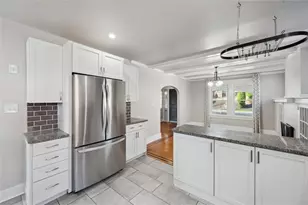 2904 Perrysville Ave, Observatory Hill, PA 15214 - Photo 14