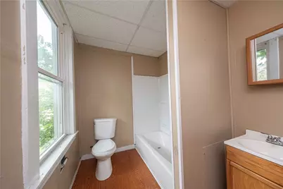 115 Spring St, Butler, PA 16001 - Photo 14