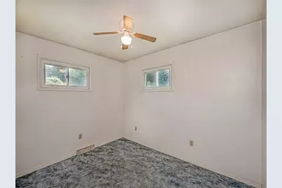 2488 Banks School Rd, Hampton, PA 15044 - Photo 18