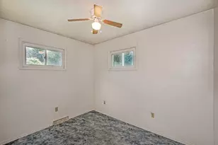 2488 Banks School Rd, Hampton, PA 15044 - Photo 18