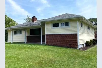 2488 Banks School Rd, Hampton, PA 15044 - Photo 1
