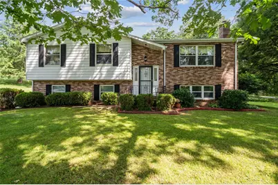 497 Freeman Falls Rd, Mount Pleasant Township, PA 15610 - Photo 1