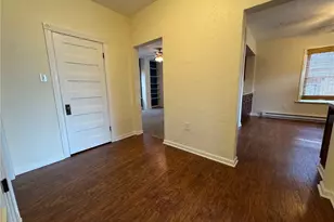 660 E Maiden St, Washington, PA 15301 - Photo 2