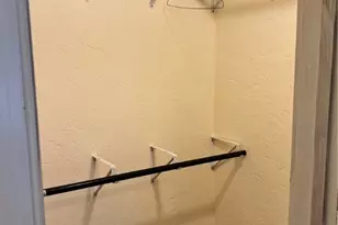 660 E Maiden St, Washington, PA 15301 - Photo 14