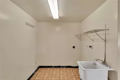 932 Dixon Ave, North Versailles, PA 15137 - Photo 14