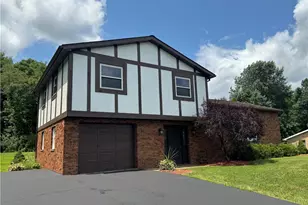 2935 Glenda Dr, Scott Township, PA 16101 - Photo 1
