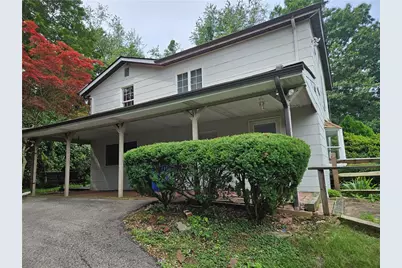 451 Buttermilk Hollow Rd, North Huntingdon, PA 15642 - Photo 2