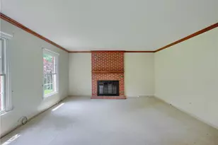 9650 Goehring Rd, Cranberry Township, PA 16066 - Photo 6