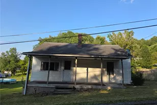 54 Sherlock Cir, Cecil, PA 15057 - Photo 1