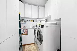 100 Judy Dr, Collier Township, PA 15106 - Photo 32