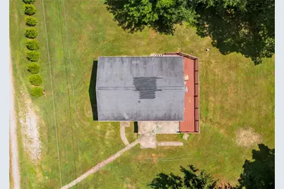 1182 Airport Rd, Hopewell Township, PA 15001 - Photo 8