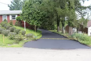 101 Lake Dr, Ligonier Township, PA 15658 - Photo 4