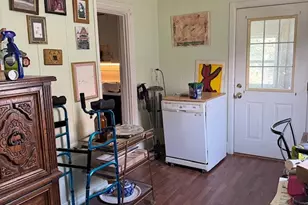 507 Michigan Ave, Jeannette, PA 15644 - Photo 4