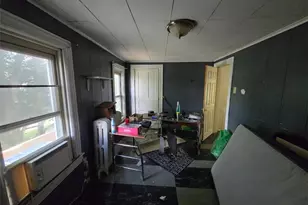 507 Michigan Ave, Jeannette, PA 15644 - Photo 6