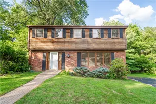 2907 Autumnwood Dr, Pittsburgh, PA 15116 - Photo 1