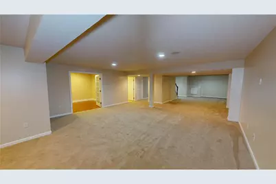 947 Park Plz, Pine Township, PA 15090 - Photo 46