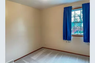 108 Whitney Dr, Cranberry Township, PA 16066 - Photo 12