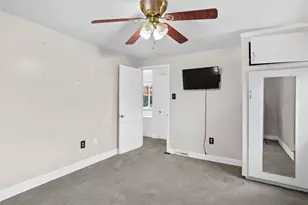 1318 Monongahela Blvd, White Oak, PA 15131 - Photo 20