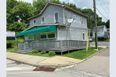 588 N. Sharpsville Ave, Sharon, PA 16146 - Photo 1