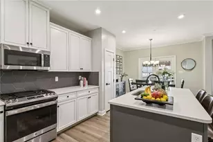 3006 Kapalua Ln, Penn Twp, PA 15644 - Photo 12