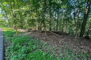 113 LakeWood Dr, Center Township, PA 16001 - Photo 1