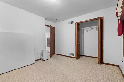 205 Veneze Dr, Robinson Twp, PA 15205 - Photo 24